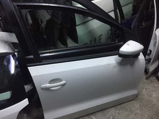 volkswagen polo 2011-2015 çıkma yedek sağ kapı